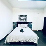 Studio Apartment For 3 People, 15 Minutes To Rathausplatz