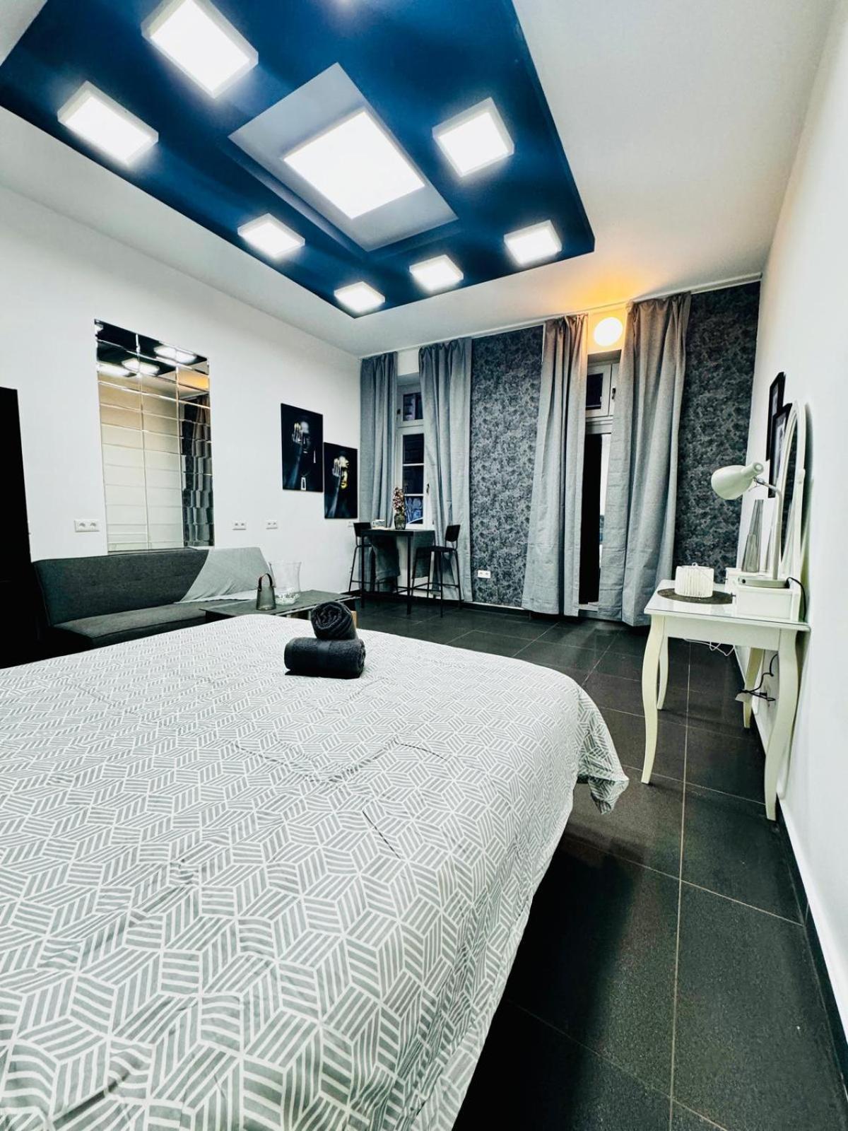 Apartment For 3 People, 15 Minutes To Rathausplatz Wien